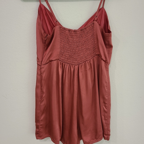 Jumper - Picture 2 of 3